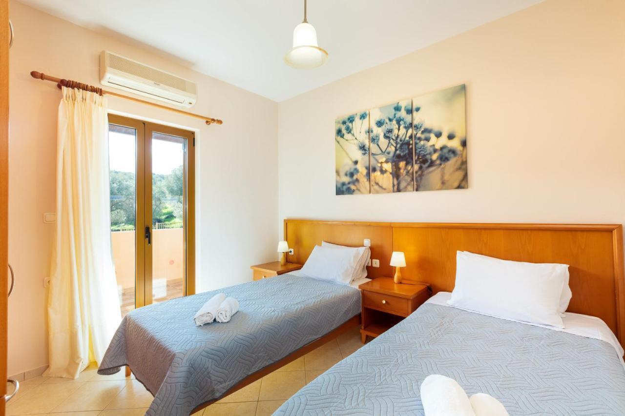 Maroulas Villas Ioanna & Stavros, Private Pools, Bbq & Seaview, By Thinkvilla Extérieur photo